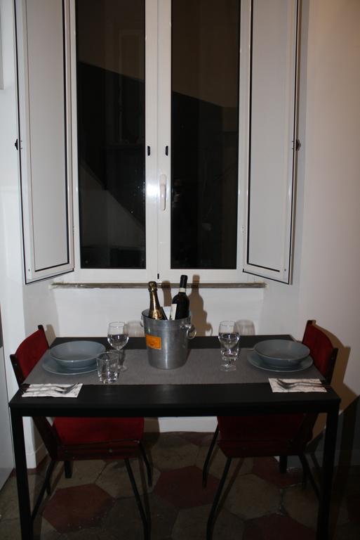 Home2Rome - Trastevere Екстер'єр фото